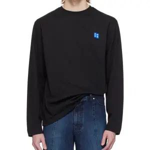 아더에러 시그니피컨트 TRS 태그 롱슬리브 티셔츠 01 느와르 BO42FYTS0201BK