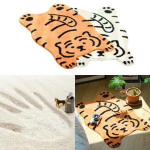 바닥 원룸 소형 호랑이 발매트 디자인 동물 러그 모양 소품 1p 포인트 침대밑