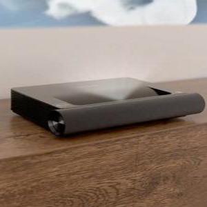 X2000-4K 레이저 4K UHD 홈시네마 프로젝터