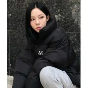 MUCENT 헤프 하이넥 시그니처 웰론 패딩 남녀공용 6컬러 P00000QC