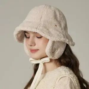 [롯데백화점]화이트샌즈 공용 튤립 탈착 귀달이 햇 벨루오 (4 colors)