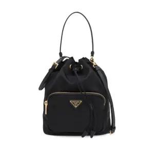 25FW  듀엣 리나일론 버킷백 블랙 골드 1BH038 RV44 F0002