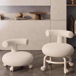 바퀴달린의자 낮은의자 스툴 낮은 실의자 인테리어 카운터 이동식 스테인리스 커트의자