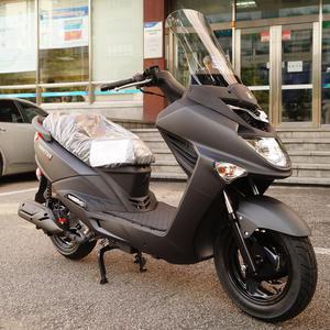 KR모터스 그란투스125 스쿠터 / kr오토바이 메가젯125