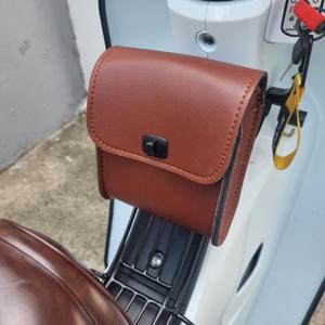 슈퍼커브 센터백 사이드백 리어백 원버튼 블랙 브라운 클래식바이크