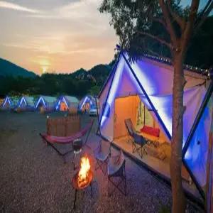 [경기 펜션] 가평 달빛정원글램핑앤카라반 (가평,청평)