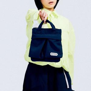 갤러리아 아웃도어프로덕츠 미니 헬멧 숄더백 WO13ZSOABZ12