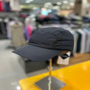 [마운티아] 24년 겨울 방한 접이식 귀달이 남성 모자 포리패딩캡 2MQHTW4901-NA