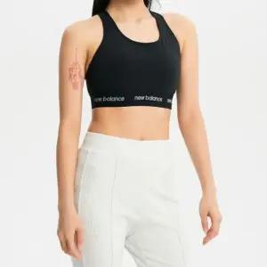 스포츠브라 EQS NBN9E2P022-19 WOMEN 슬릭 레터링 브라탑