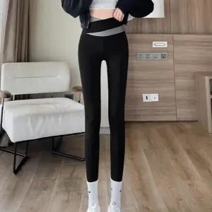 [LFM8MR1T_58]배색 크로스 밴딩 심리스 슬림 레깅스 9부