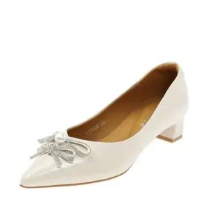 [갤러리아] 고세 여성 브이컷 리본 통굽 펌프스 OZP5F028 아이보리 4CM