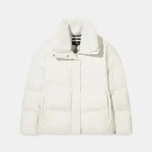 [롯데백화점]네파 여성 프리미아 겨울 등산 아웃도어 숏 구스 다운 패딩 자켓 7L82070