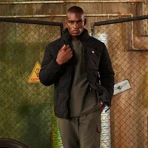 [험머] 남성 트랙 퀄팅 패딩 HA4FJ4002MBK