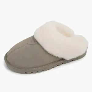 [베어파우](센텀시티점)ELARA 여성 방한 양털슬러퍼 K2906302RD-W-SC