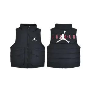 2025 FW 나이키키즈 조던다운베스트 (주니어) N254VE344P