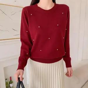 여자 진주 라운드넥 빨간색 가을 베이직핏 니트