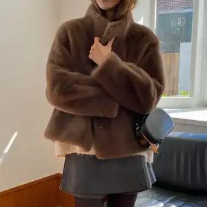 [코코블랑] 에비뉴 소프트 퍼 자켓