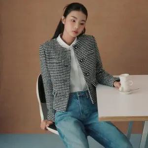 [케네스레이디](신세계 사우스시티)[BYLYNN] 로고디테일 베이직 셔츠 EGSTOJ9700