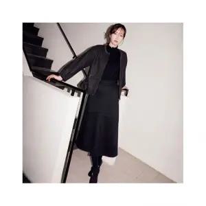 베스띠벨리 핀턱 슬릿 스커트 (BHSAX2314)881652