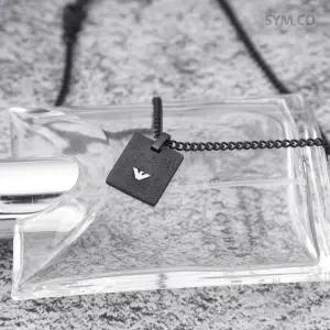 알마니 EGS2941 독수리 엠블럼 무광 블랙 사각 펜던트 빈티지 남자 스틸 목걸이 c