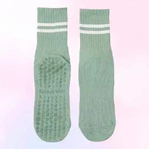 [셀러에이드]여성 요가 양말 논슬립 기모 필라테스 미끄럼방지