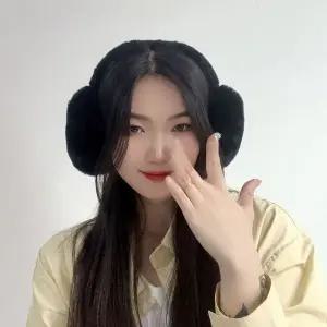 [하프클럽/]복실복실 마카롱 호빵 귀마개 블랙 남녀공용