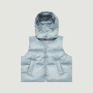 [행텐]여성 후드 디테쳐블 크롭 베스트_스카이블루_CA