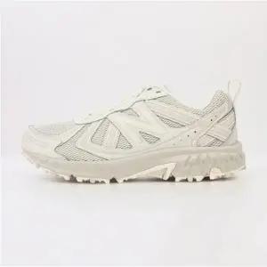 뉴발란스(NB) MT410SA5 NBPFFC749T(35)Beige