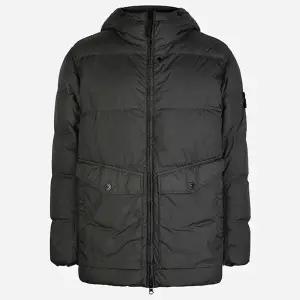 5F 4100011 S0A23 V0062 크링클랩스 와펜 후드 패딩 자켓 리드 그레이