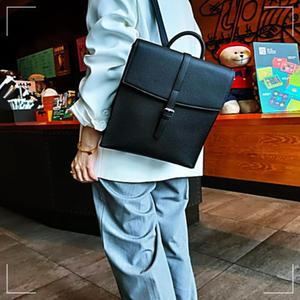 기본 대용량가방 리모아 백팩 블랙 수납가방 여행용가방 직사각 천연소가죽