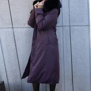 폭스퍼트렌치구스다운점퍼