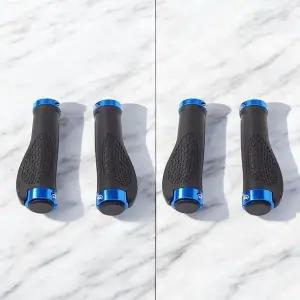 [하프클럽/셀러허브_여성트랜드패션]논 자전거 핸들 그립 (블랙 블루) 2세트