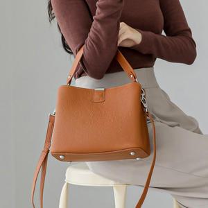 예쁜여성토트백 소가죽 크로스백 숄더백 핸드백 20대 30대 데일리백 여자가방 추천