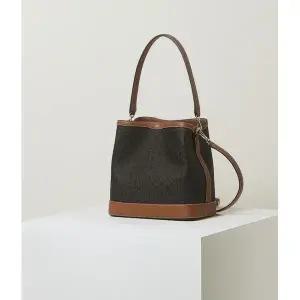 갤러리아 DCBA2F863W3 닥스 브라운 바넷 DD패턴 가죽배색 미디움 버킷백