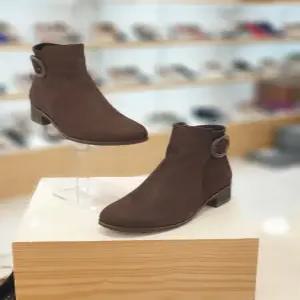 [미소페][미소페] by미소페 여성 장식 앵클 부츠 (4cm) 112246019 (P002535767)