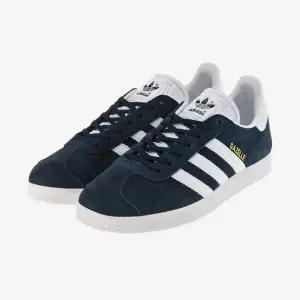 [그랜드스테이지]BB5478 가젤 GAZELLE