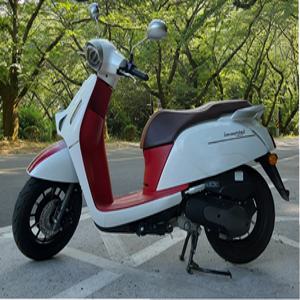 KR 모터스  욜로125 /23년식활인 YOLO 125 ABS 장착/스마트 키/바이크디시