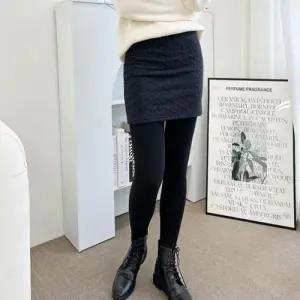 여성 신축성 좋은 데일리 예쁜 패턴 치마 레깅스 (WBA1656)