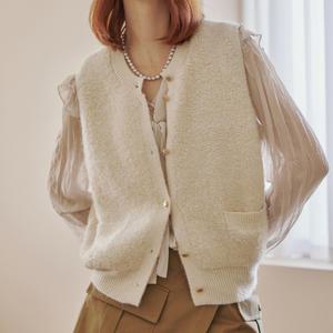 [MAXZA] 부클얀 포켓 라운드넥 버튼업 니트 베스트