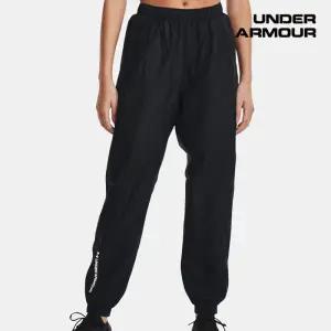 [롯데백화점]언더아머 여성 UA RUSH 우븐 팬츠 1369846-001