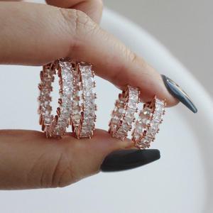 나완비 한지민 삼시세끼 김고은 귀걸이 블링블링 테니스 큐빅 링 원터치