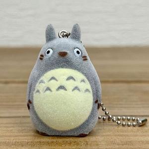 일본 수입 지브리 토토로 플로킹 키체인 마스코트 열쇠고리 키링 백참 (오오토토로)