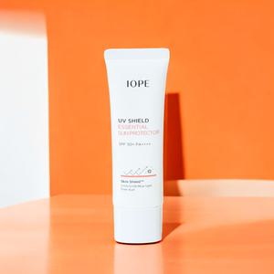 아이오페 톤업 선크림 UV 쉴드 선 프로텍터 50ml SPF50+ 1개