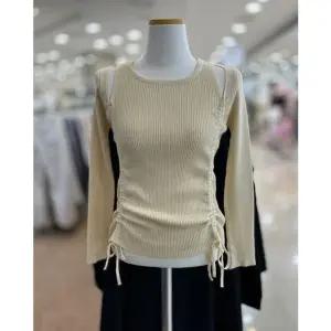 [갤러리아] 부루앤쥬디 슬릿숄더스트링니트 BBRKPO001B