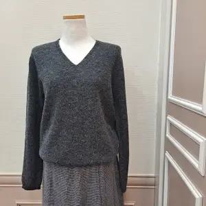 [BCBG]OT울V넥니트 B5D9K47898_US