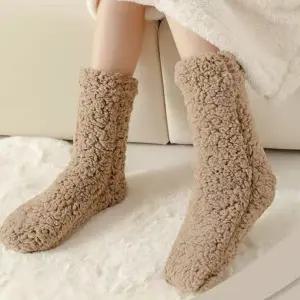 겨울 덧신 양말 두꺼운 극세사 실내 겨울 수면 양말 보온 폴리에스터 부드러운 푹신한 실내화 미끄럼