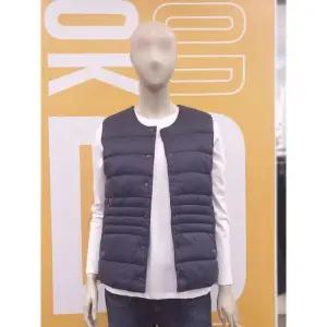 세이브존02 구스초경량 라운드 조끼 [NEE615 (43275436)