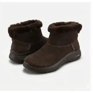 스케쳐스 여성 고워크 아치핏 2.0 슬립인 부츠