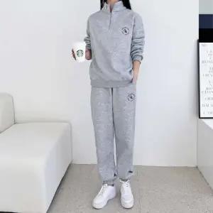 GAA SND838 여자겨울 기모 반집업 조거 트레이닝 세트