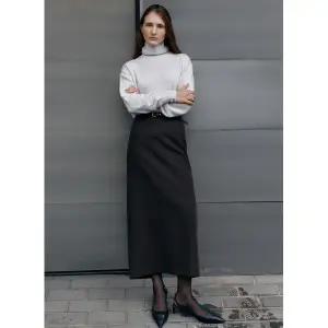 [롯데백화점]쉬즈미스 하이넥 캐시미어 니트 SSKPOO41040